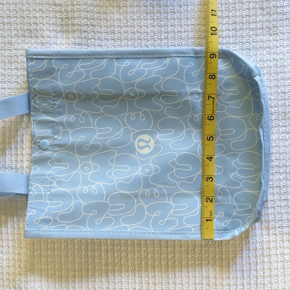 🩵💚Lululemon Light Blue and Lime Green Reusable Tote Set Of 5💚🩵 - Picture 4 of 6